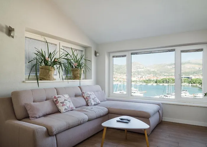 Apartment Kamerlengo Trogir