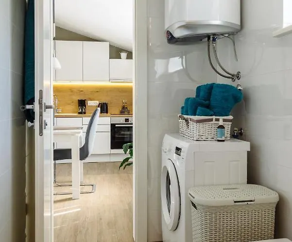 Kamerlengo * Τρογκίρ