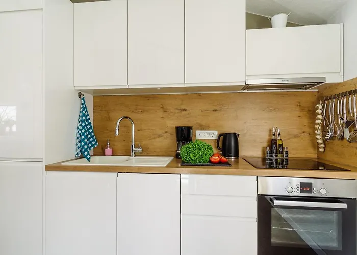 Kamerlengo Τρογκίρ