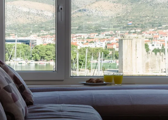 Kamerlengo Διαμέρισμα